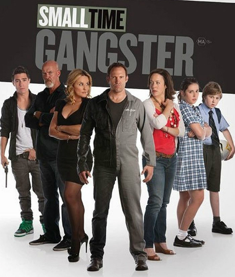 blanding Bagvaskelse tro Small Time Gangster,' a Fun Australian TV Series on Netflix | Netflix TV  Shows Review
